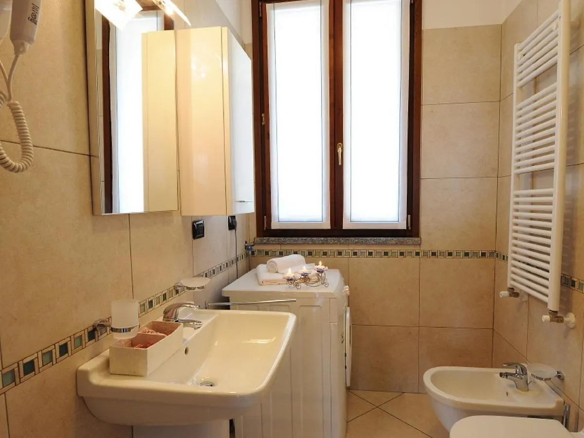 Residence Eden Apartments Argegno Italia